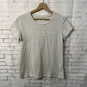 Abercrombie & Fitch Soft A&F Beige Logo Short Sleeve Tee Shirt Medium Women